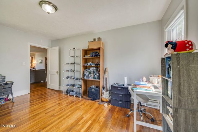 1288 Catawba Street, Kingsport, TN 37660