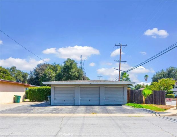 195 El Camino Way, Claremont, CA 91711