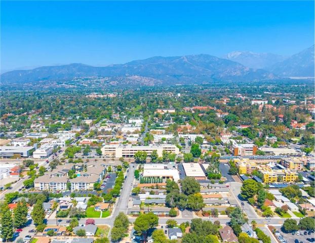 195 El Camino Way, Claremont, CA 91711