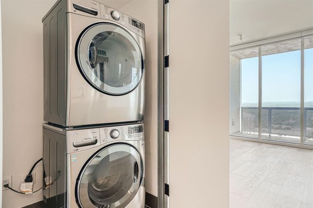 301 West Ave 2101, Austin, TX 78701