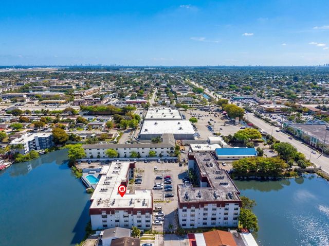 1335 W 68th Street 208, Hialeah, FL 33014