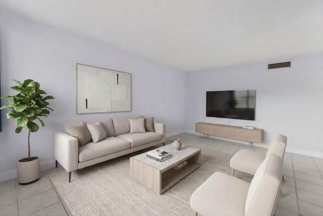 1335 W 68th Street 208, Hialeah, FL 33014