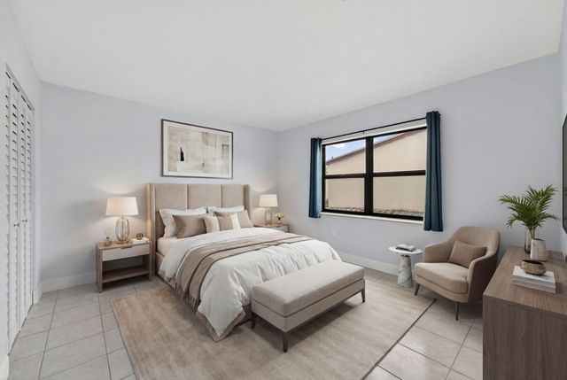 1335 W 68th Street 208, Hialeah, FL 33014