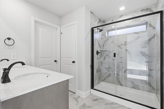 125 Mesa Drive, Glen Rose, TX 76043