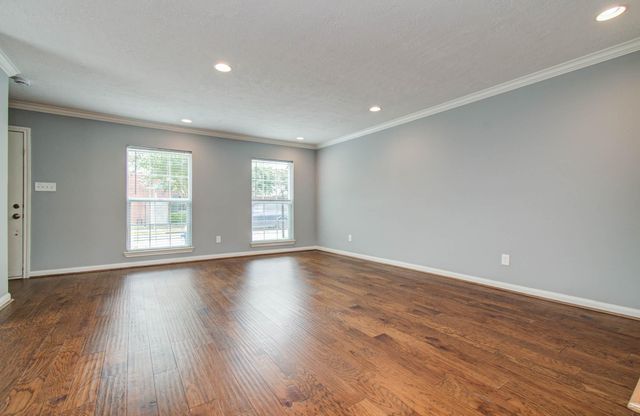 402 Bendwood Drive, Houston, TX 77024