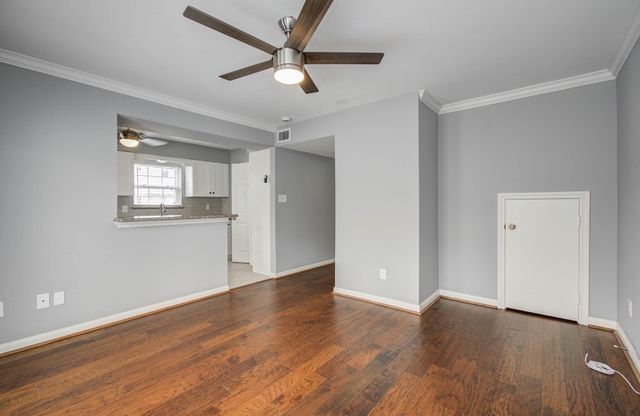 402 Bendwood Drive, Houston, TX 77024