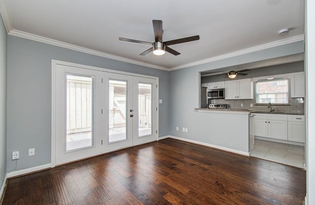 402 Bendwood Drive, Houston, TX 77024