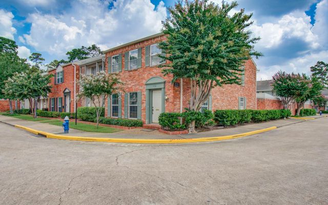 402 Bendwood Drive, Houston, TX 77024