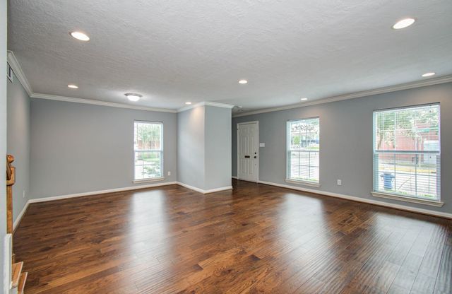 402 Bendwood Drive, Houston, TX 77024