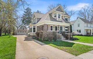 122 E Central Avenue, Zeeland City, MI 49464