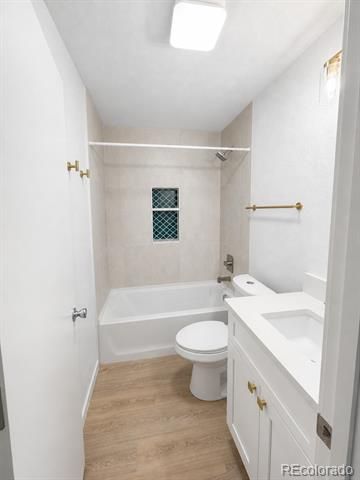 10702 E Exposition Avenue 105, Aurora, CO 80012