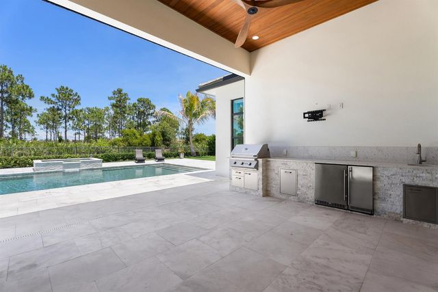20063 SE Gallberry Drive, Jupiter, FL 33458