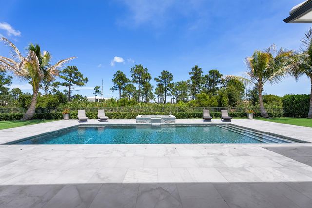 20063 SE Gallberry Drive, Jupiter, FL 33458