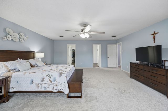 5325 Chessie Circle, Haltom City, TX 76137