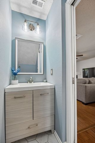 5325 Chessie Circle, Haltom City, TX 76137