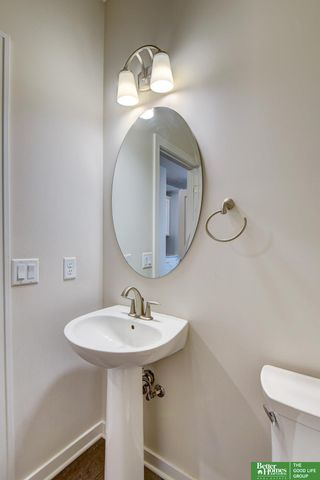 13703 S 54 Street, Papillion, NE 68133