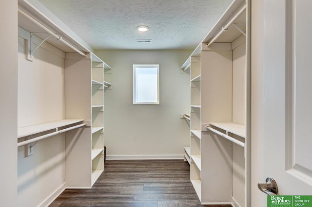 13703 S 54 Street, Papillion, NE 68133