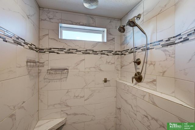 13703 S 54 Street, Papillion, NE 68133