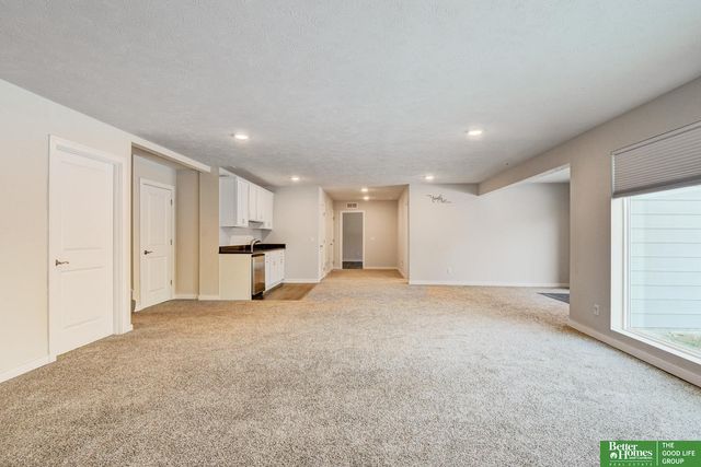 13703 S 54 Street, Papillion, NE 68133