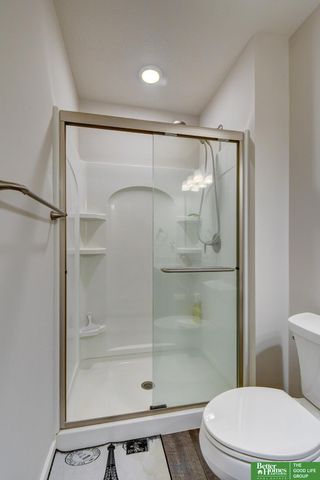 13703 S 54 Street, Papillion, NE 68133