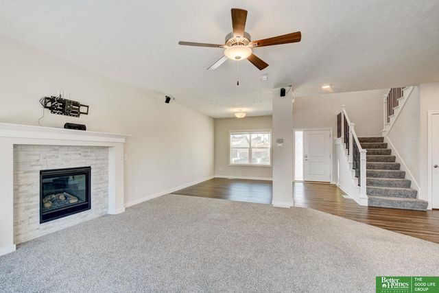 13703 S 54 Street, Papillion, NE 68133