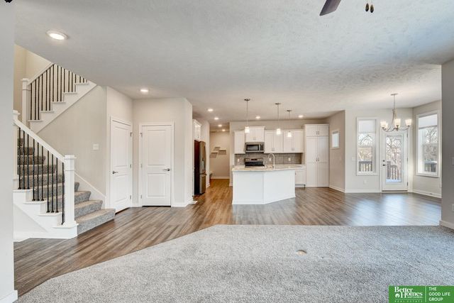 13703 S 54 Street, Papillion, NE 68133