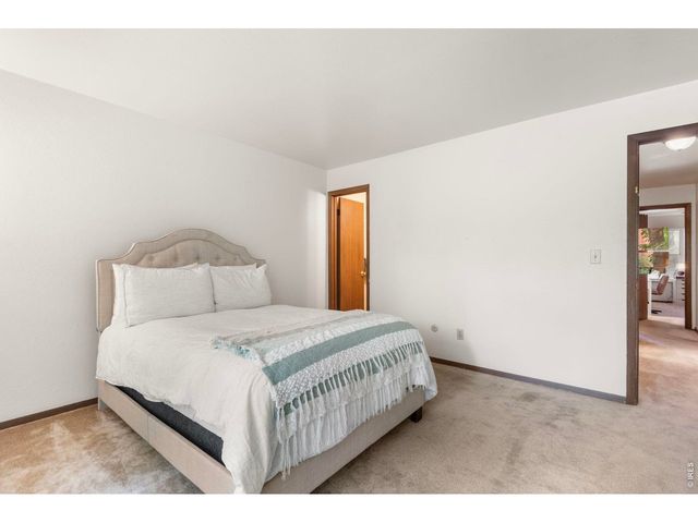745 Arapahoe Ave 202, Boulder, CO 80302