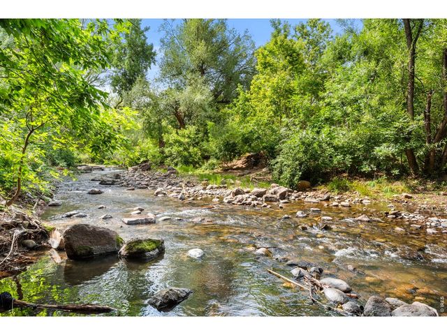 745 Arapahoe Ave 202, Boulder, CO 80302