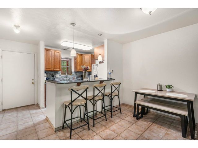 745 Arapahoe Ave 202, Boulder, CO 80302