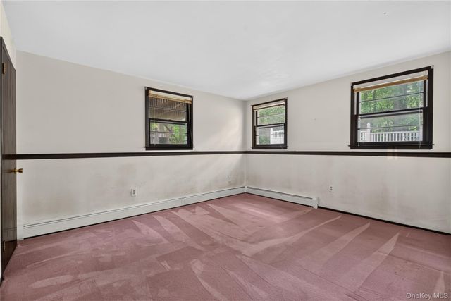8 Peter Avenue, Newburgh, NY 12550