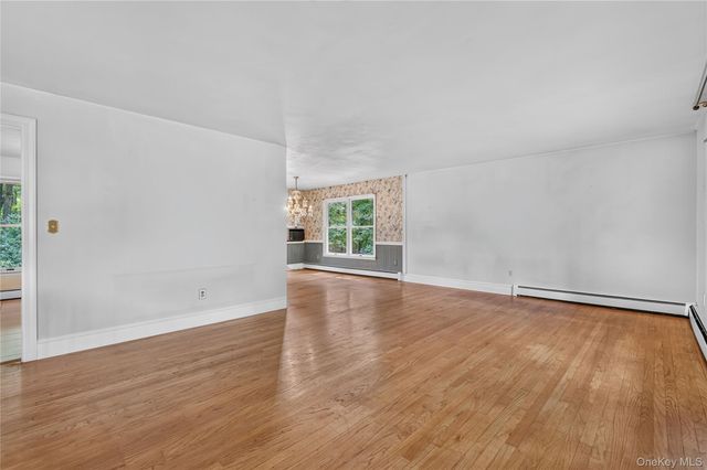 8 Peter Avenue, Newburgh, NY 12550