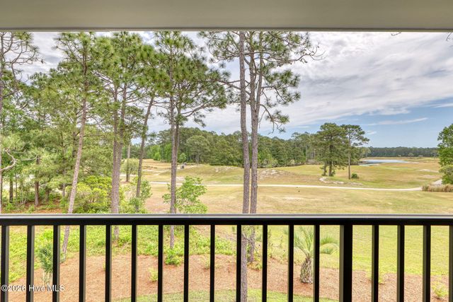 612 Barrington Place SW, Ocean Isle Beach, NC 28469