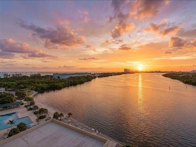 500 Bayview Dr 1132, Sunny Isles Beach, FL 33160