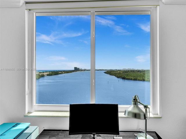 500 Bayview Dr 1132, Sunny Isles Beach, FL 33160