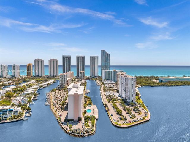 500 Bayview Dr 1132, Sunny Isles Beach, FL 33160