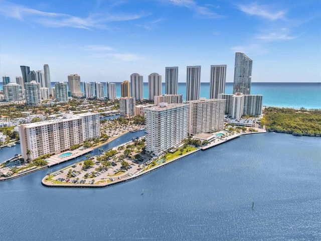 500 Bayview Dr 1132, Sunny Isles Beach, FL 33160