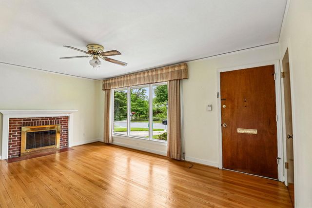 11607 34TH PL, Beltsville, MD 20705
