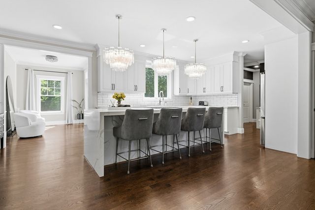 2 Norma Way, Middleton, MA 01949