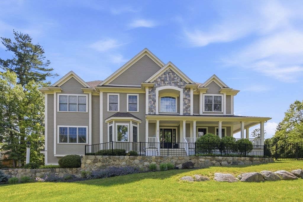 2 Norma Way, Middleton, MA 01949