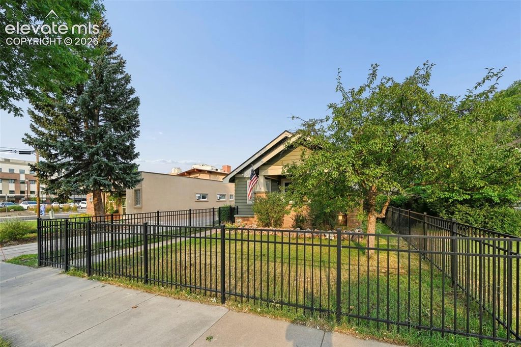 2408 N Nevada Avenue, Colorado Springs, CO 80907 — photo 3