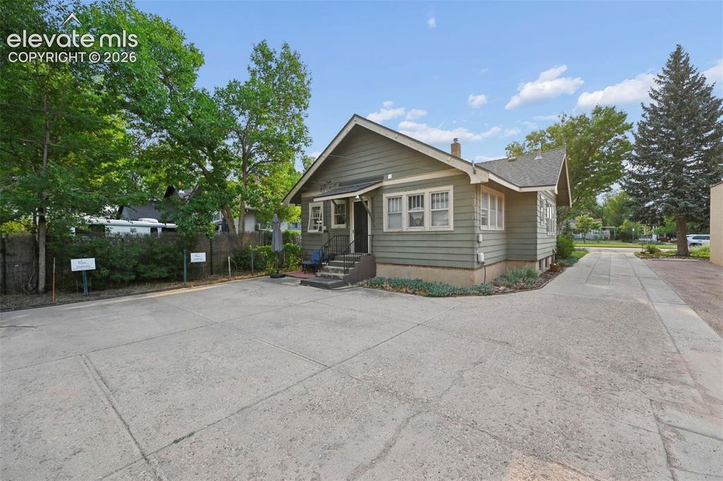 2408 N Nevada Avenue, Colorado Springs, CO 80907 — photo 4