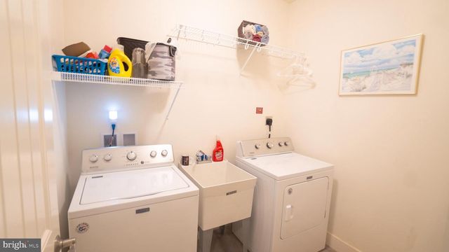 5415 MENDENHALL DR, Mechanicsburg, PA 17050