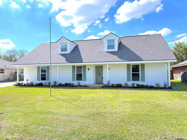 5236 Floynell Dr, Saint George, LA 70809