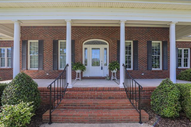 205 Willow Lake Drive, Paducah, KY 42003