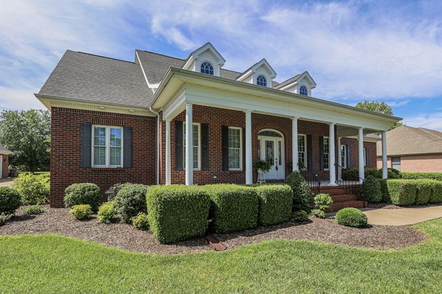 205 Willow Lake Drive, Paducah, KY 42003