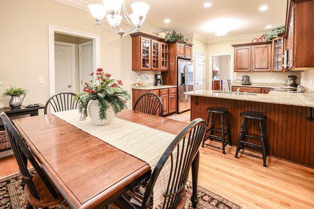 205 Willow Lake Drive, Paducah, KY 42003