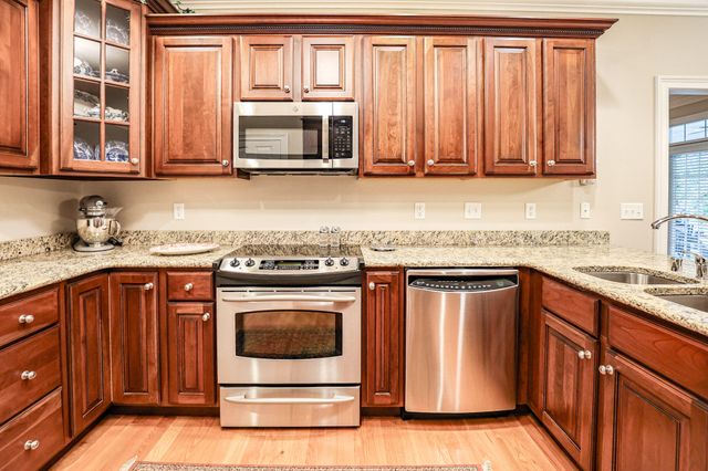 205 Willow Lake Drive, Paducah, KY 42003