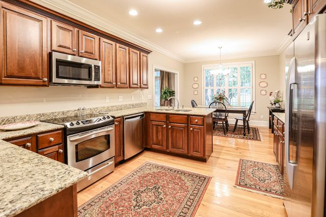 205 Willow Lake Drive, Paducah, KY 42003