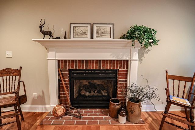 205 Willow Lake Drive, Paducah, KY 42003