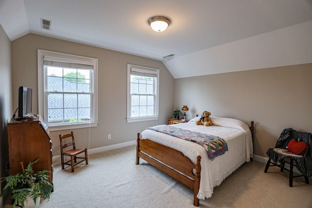 205 Willow Lake Drive, Paducah, KY 42003